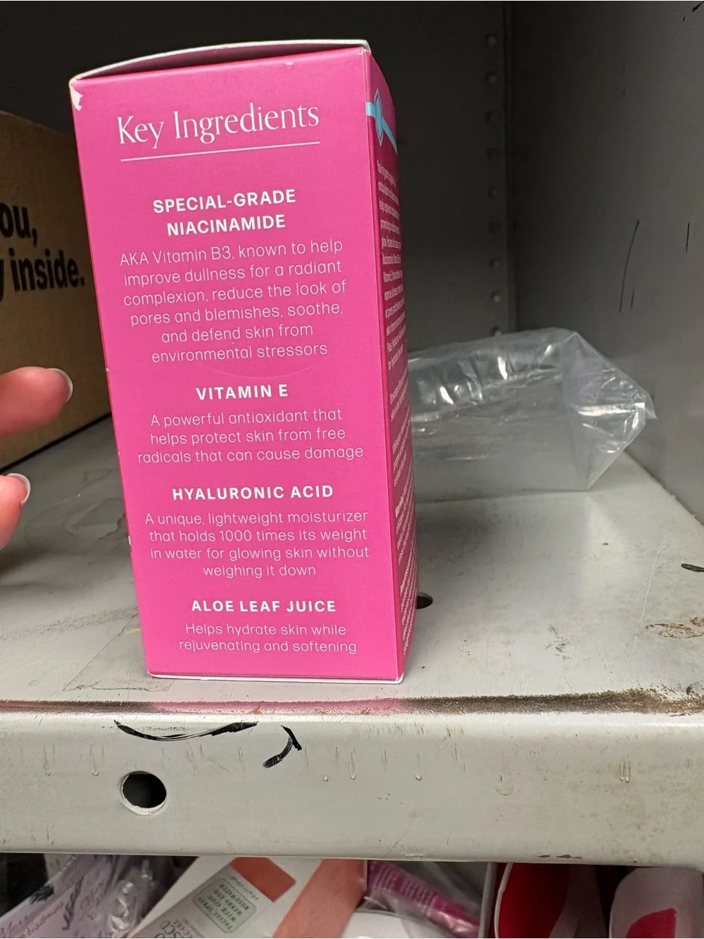 Bliss Pink Niacinamide + Hyaluronic Acid Serum Box